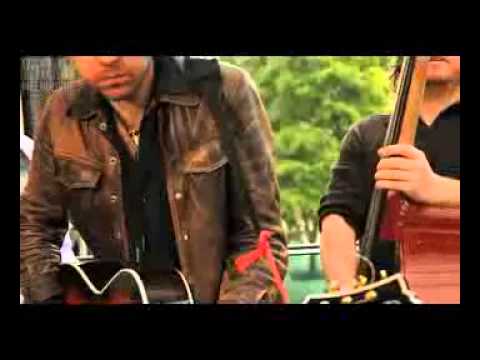 GRAVEYARD TRAIN - SCARECROW - Balcony TV