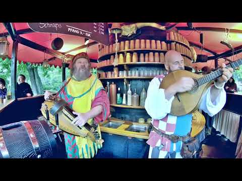 Pampatut rockt die Taverne