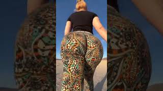 Busty Arab Girl | Busty Arab Model | Busty Muslim Girl #arabgirl #bustycurvygirls #muslimmodel #arab