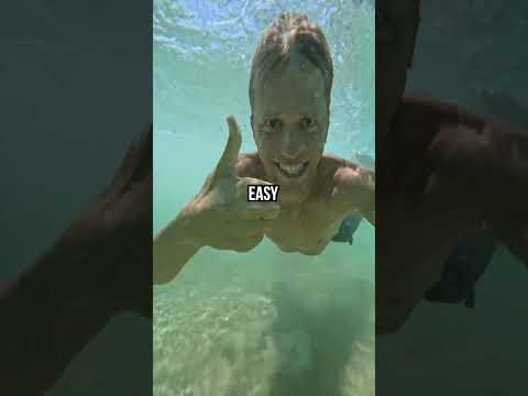 Opening my EYES under SALT WATER in Australia! #shorts