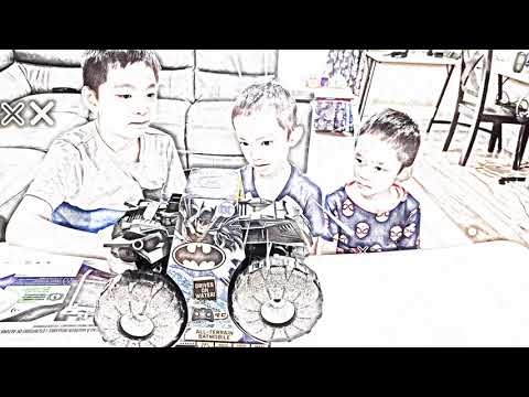 The Cartoon of All-Terrain Batmobile Remote Control Vehicle Toy Unbox & Review