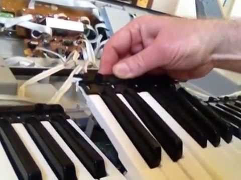 How to Fix a Yamaha Keyboard With a Dead Note