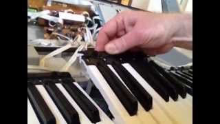 How to Fix a Yamaha Keyboard With a Dead Note