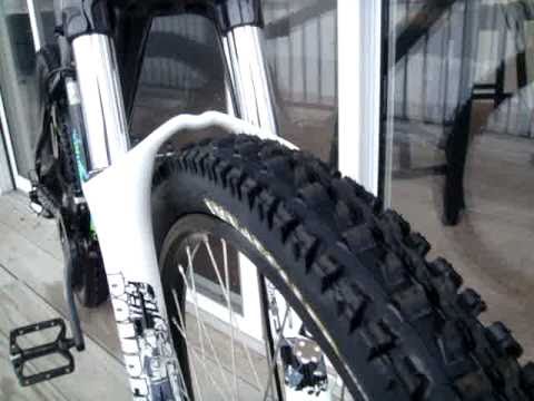 SOLD. Kona Shred Mountain bike REVIEW brand new maxxis high roller tires