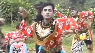 Download lagu Sang Pelopor Jaranan Senterewe Dangdut Kreasi !! SAFITRI PUTRO !! SAWUNGGALING !! Heri Bedor Dkk mp3