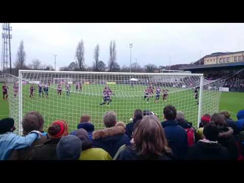 Missed penalty: Dulwich Hamlet FC vs  Wingate & Finchley