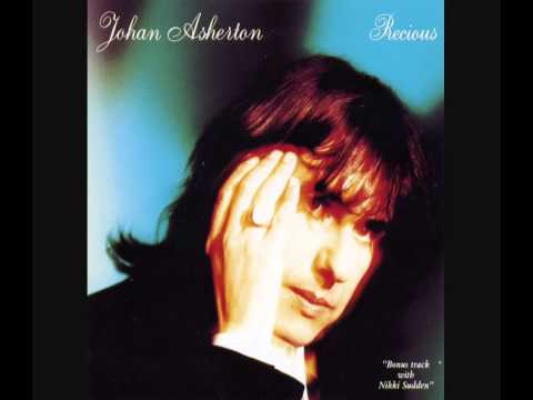 Johan Asherton - Glamour Bay