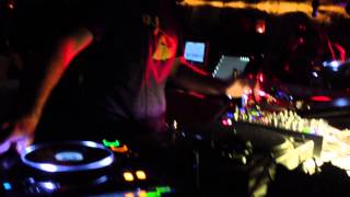 Deetron live at Pacha - Hot-Natured feat. Anabel Englund - Reverse Skydiving (Deetron Remix)