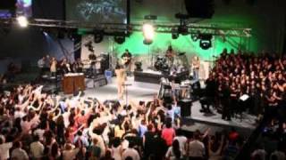 Me entrego a Ti. Marco Barrientos (Delante de Tu trono)