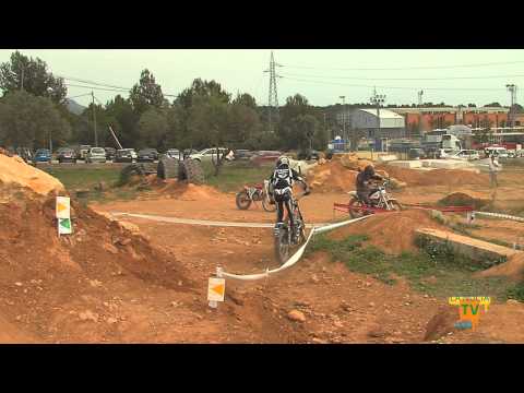 03/04/2011 – La Nucía. Motos clásicas de Trial, segunda prueba de la Copa de España.