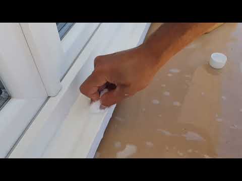 rénover fenêtre PVC avec dentifrice
