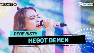 Download lagu MEGOT DEMEN Voc DEDE RISTY I LIVE MANGGUNG ONLINE mp3 Download lagu MEGOT DEMEN Voc DEDE RISTY I LIVE MANGGUNG ONLINE mp3