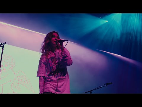 Sycco - 'Ripple (prod. Flume & Chrome Sparks)' live from Rod Laver Arena supporting Tame Impala