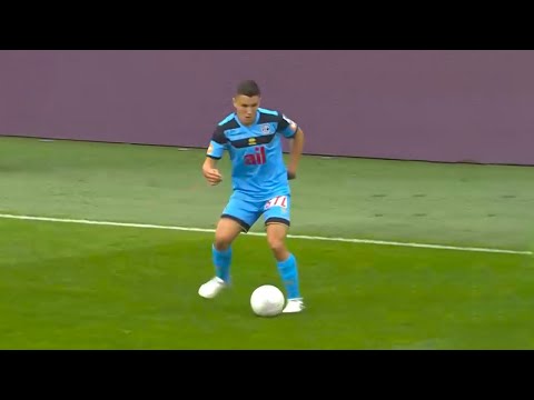 Mattia Zanotti a promising all-round Italian full-back - 2025