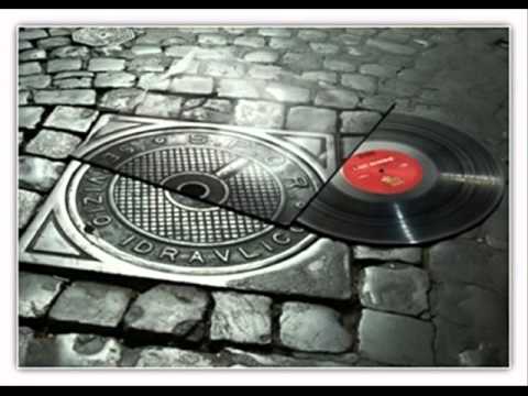 Barthezz & Jazzi Jay & ALX feat. Muzzy G  - Letz Go On The Move