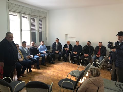 [CONFERINȚĂ DE PRESĂ] AUR Arad - prezentarea celor 15 persoane din Biroul de Conducere Județean
