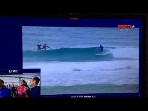 Gabriel Medina bate Kelly Slater na última onda!