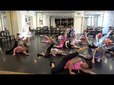 Tánctábor az Új Színpadnál