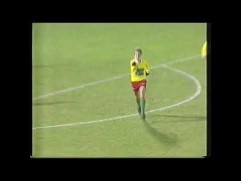 1998-1999 17de speeldag KV Oostende - Eendracht Aalst 4-1