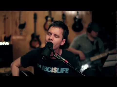Lifehouse - Broken (Cover by Mike Cerveni)