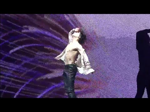 190720 DAY2 SUHO SOLO 'BEEN THROUGH' at Exo Planet #5 - EXplOration Concert 수호 솔로무대 '지나갈 테니'