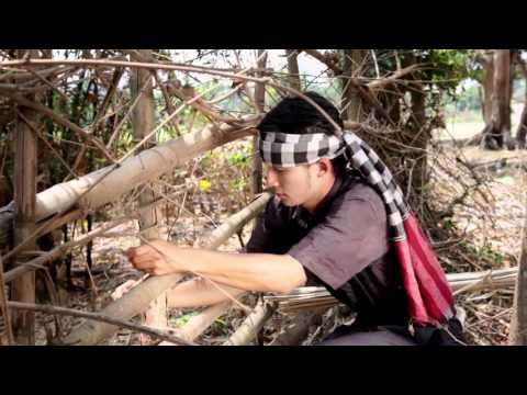 ຄອຍຊູ້ຜູ້ເປັນດວງໃຈ ອ໋ອຍ ແສງອຳພອນ Khoi xu phou pen duang jai