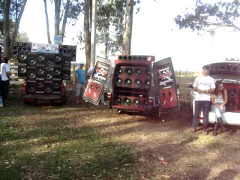 Fiorino extreme x saveiro pancadão