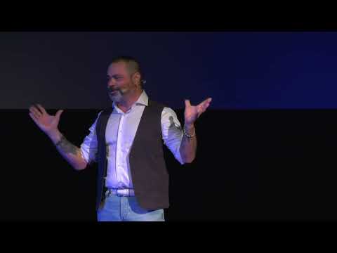 Grazie Maestro, ora scrivo! | Alessandro Donadio | TEDxLegnano