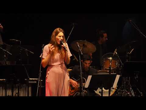 Orquestra Jazz de Leiria + Luísa Sobral - "Paspalhão"