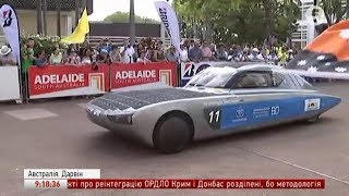 ПОДОРОЖ ПІСКАМИ АВСТРАЛІЇ: ЕКОМОБІЛІ РУШИЛИ У НЕЗВИЧАЙНУ МАНДРІВКУ