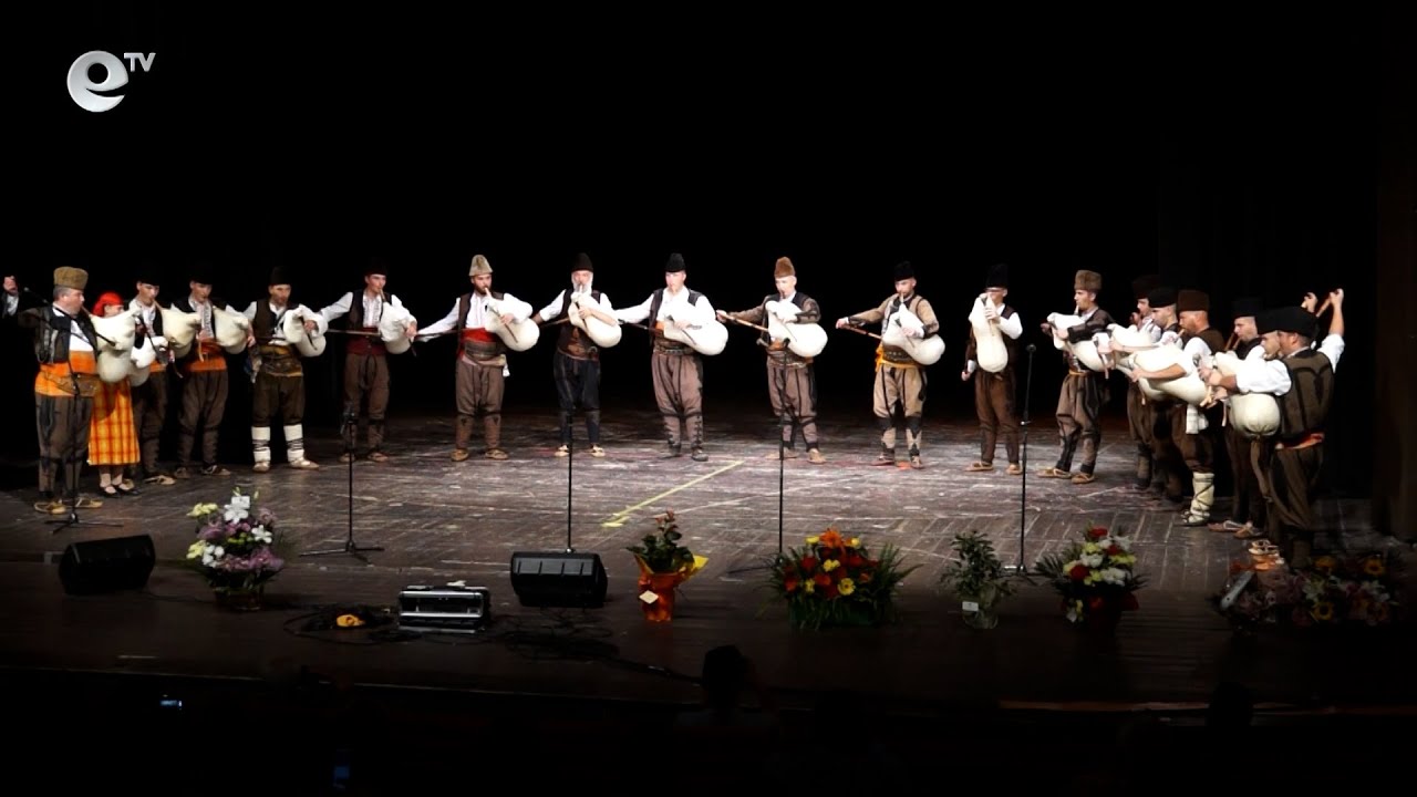 Гайдарите от Момчиловци отбелязаха достойно юбилея си с концерт