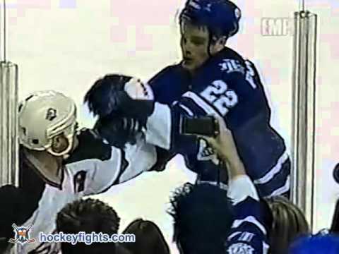 Alexei Ponikarovsky vs Rob Ray Mar 6, 2003