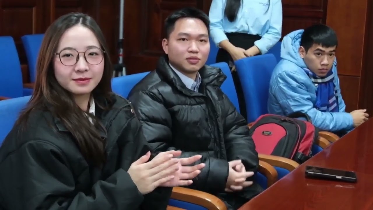 AOF NEWS SỐ 198: VINH DANH 119 SINH VIÊN CHƯƠNG TRÌNH ĐÀO TẠO ĐHCCQT TIÊU BIỂU NĂM 2024