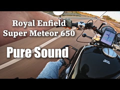 Royal Enfield Super Meteor 650 - 4K POV Pure Sound - South Italian city and country riding at sunset