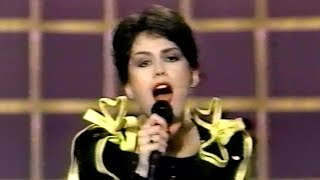 Marie Osmond W/ The Pointer Sisters &amp; Tony Orlando - &quot;He&#39;s So Shy / Tie A Yellow Ribbon&quot;