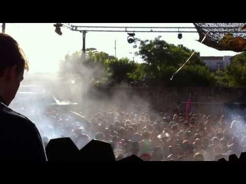 XAVI HUGUET live @ THE END OF THE WORLD (Open Air Festival) 2013 (Short Cut)