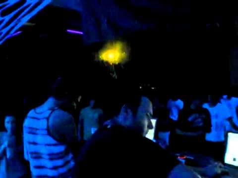 Menog vs Khopat live!!!! UMF party @ El divino Club-Coimbra