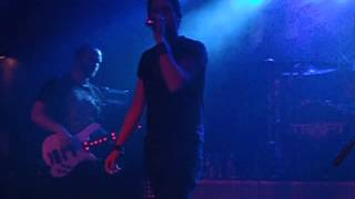Trapt Performs &quot;Made Of Glass&quot; Live @ McGuffy&#39;s, In Dayton, Ohio