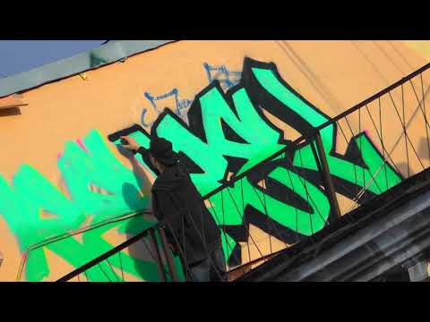 Rebel Style - Graffiti Bombing (RoofTop)