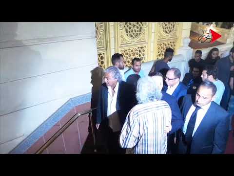 التحرير أبوهشيمة وميدو وعلاء مبارك في عزاء مصطفى عبده