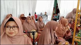 Download lagu Cintai Aku Karena Allah versi Hadroh  Az Zahra mp3