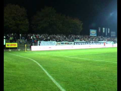 SANDECJA NOWY SĄCZ - KOLEJARZ STRÓŻE (16.10.2011)