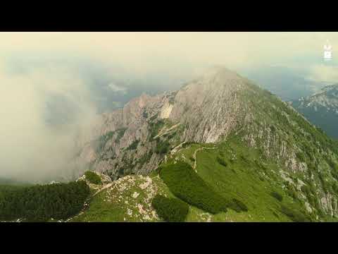 Munții Piatra-Craiului în Zbor peste Munții României