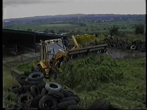 Caterpillar 428 filling silage pit 1994-johnwandersonagain