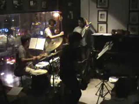 COFFEE BREAK:A Tribute To HORACE SILVER live at SWEETS - Safari