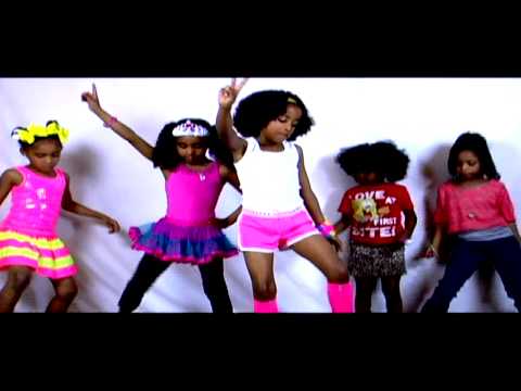 Baby Erin New Orleans Princess of Bounce video 