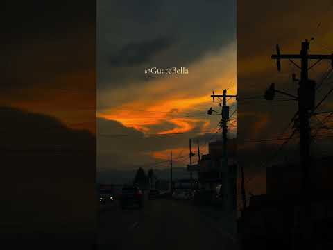📍Hermoso atardecer de hoy, desde La Esperanza Quetzaltenango 😍❤️🥰🇫🇷🇬🇹
