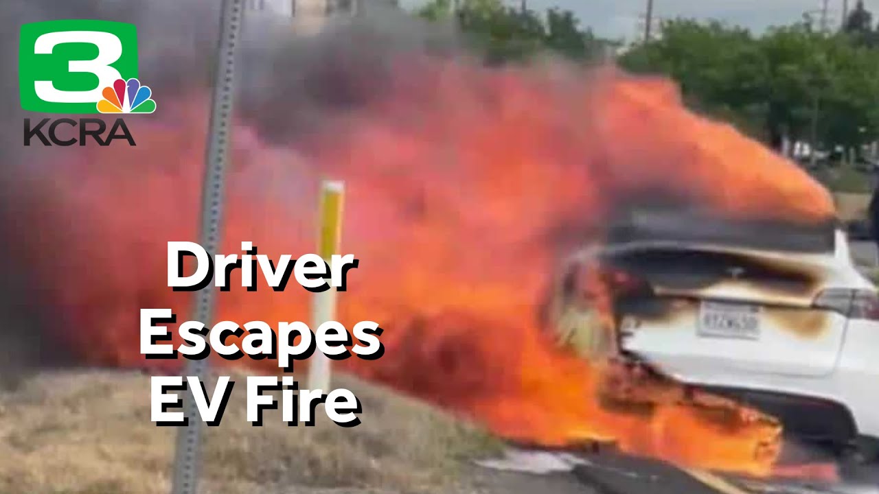 Exploding Model Y Tesla Model Y突然發爐,消防隊到場也只能看著它慢慢燒完! | 癮車報