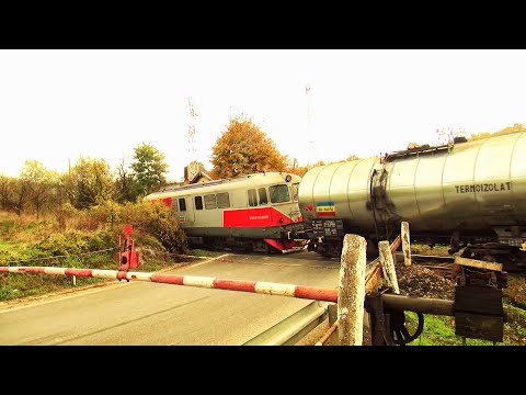 Fluieroasa 1151 Whistle Loko -CFR MARFĂ urcă  panta de la Nușfalău cu naveta de la Suplacu de Barcău