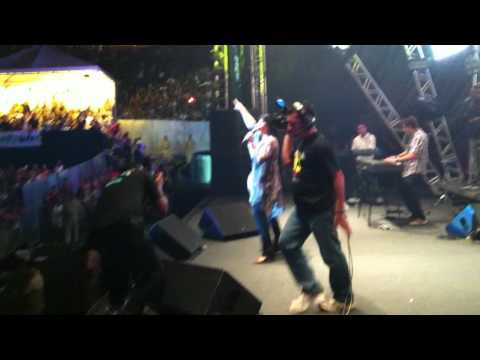 Louvorzão 2011: Wilian Nascimento cantando Era Você